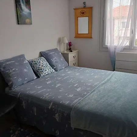 Confortable,gare,climatisation,parking,wifi,pt Dejeuner Compris Quarto em Acomodações Particulares