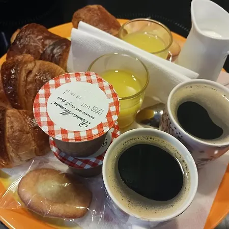Confortable,gare,climatisation,parking,wifi,pt Dejeuner Compris Perpignan